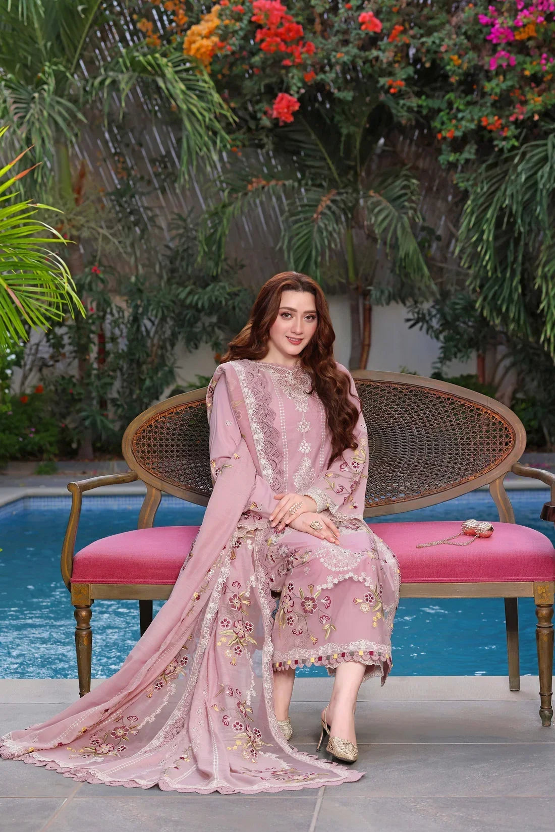 Aneela’s Luxury Dhanak Emb 3PC - MC203