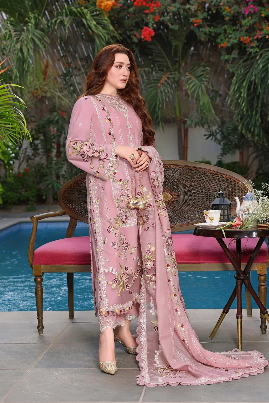 Aneela’s Luxury Dhanak Emb 3PC - MC203