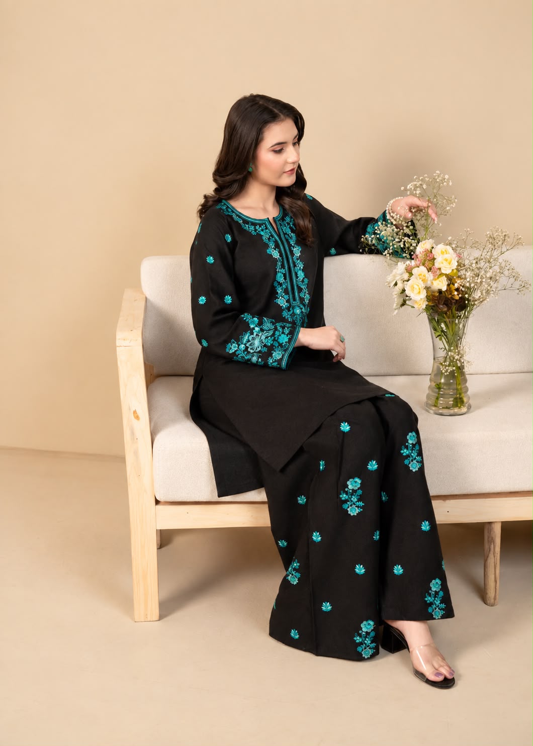 LAAM 2-Piece Dhanak Embroidered Winter Wedding Suit – Code 1005-3