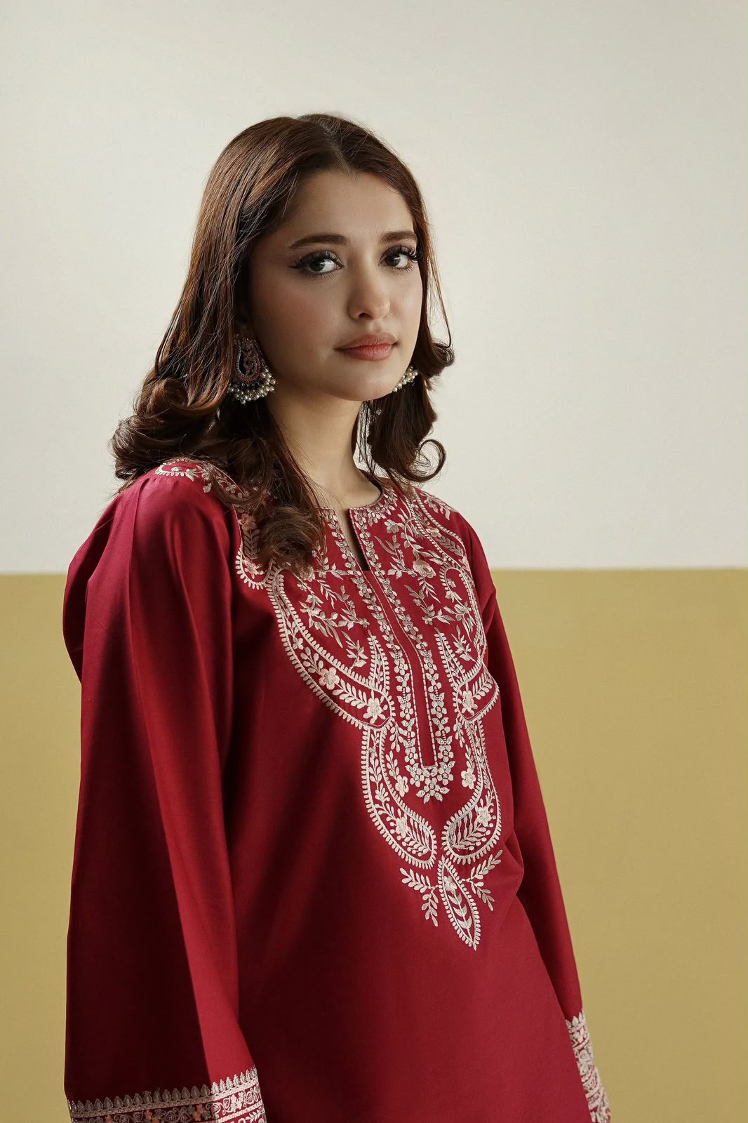 LAAM 2-Piece Dhanak Embroidered Winter Wedding Suit – Code 1005-1