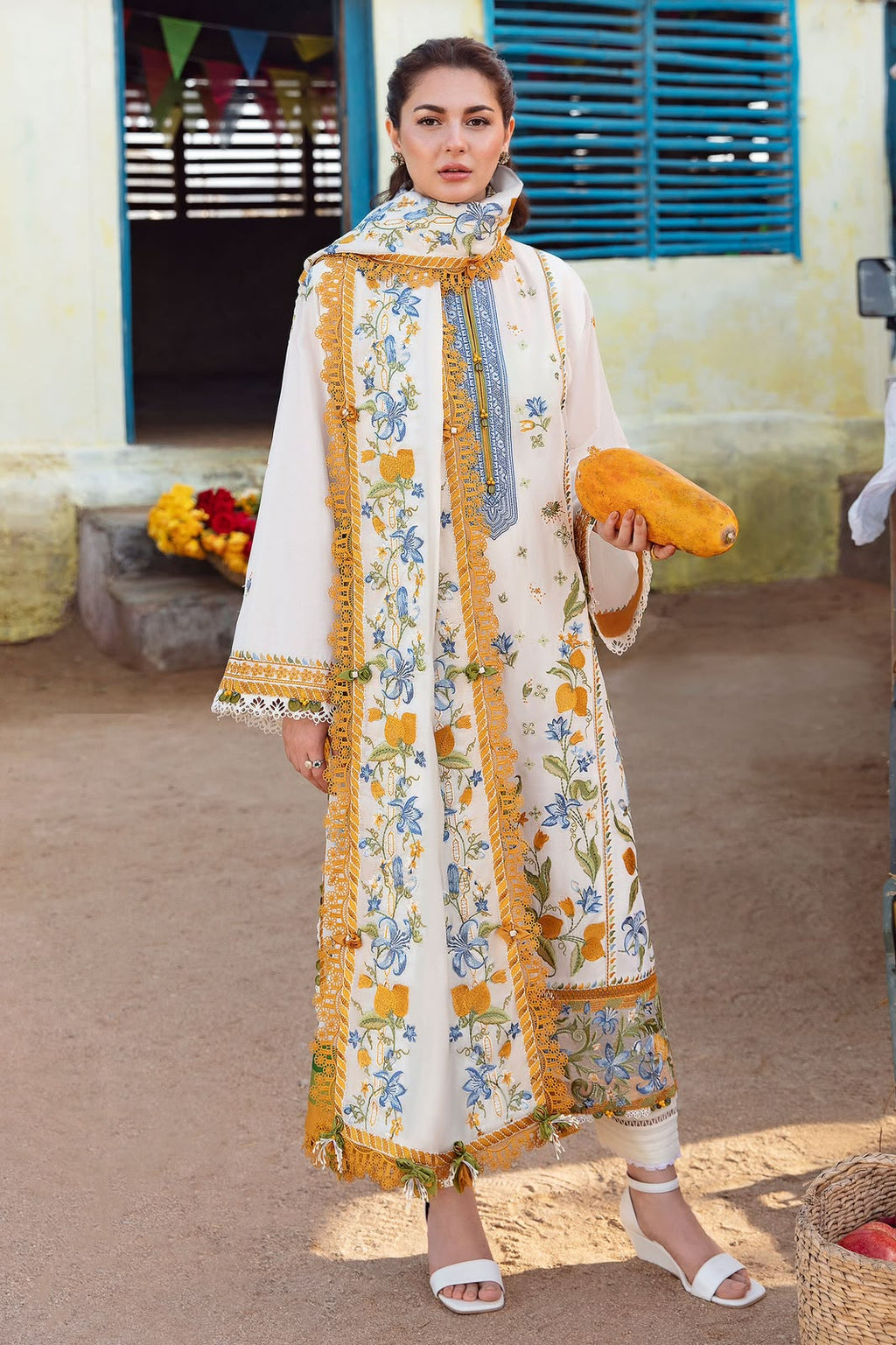Qalamkar 3PC Dhanak Winter Suit – 9050 AZ