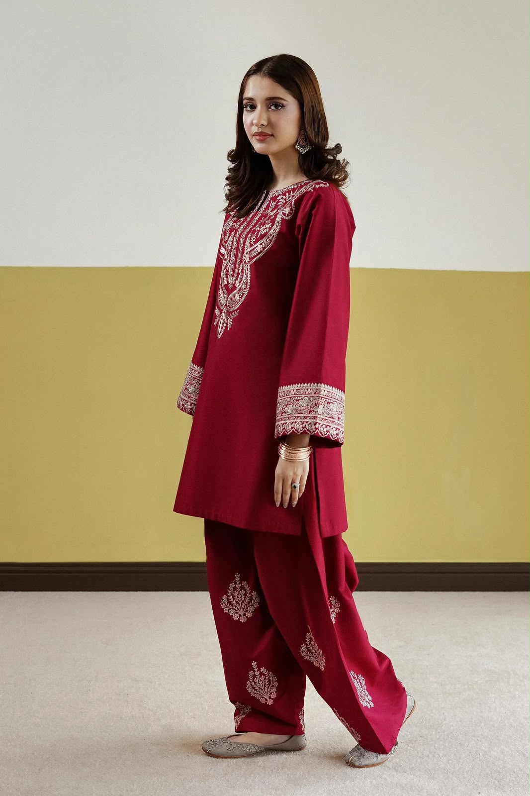 LAAM 2-Piece Dhanak Embroidered Winter Wedding Suit – Code 1005-1